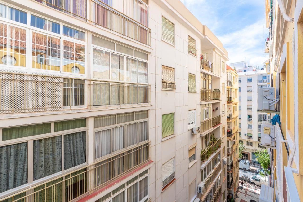 Apartamento La Pampa Málaga Exterior foto